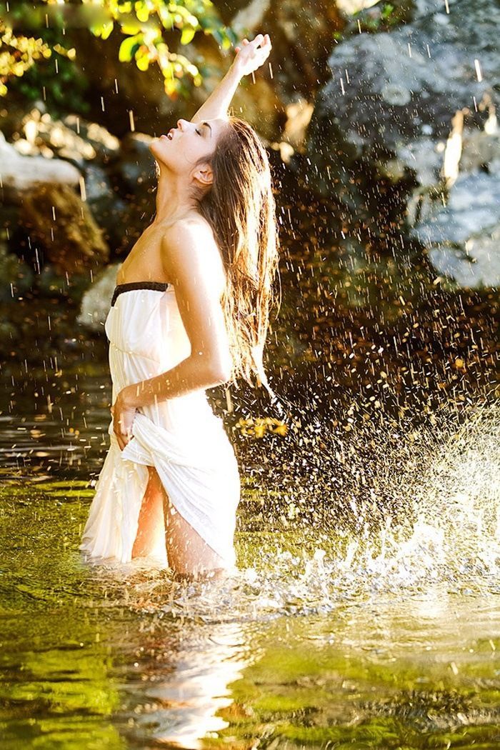 Marie Avgeropoulos in Banjul