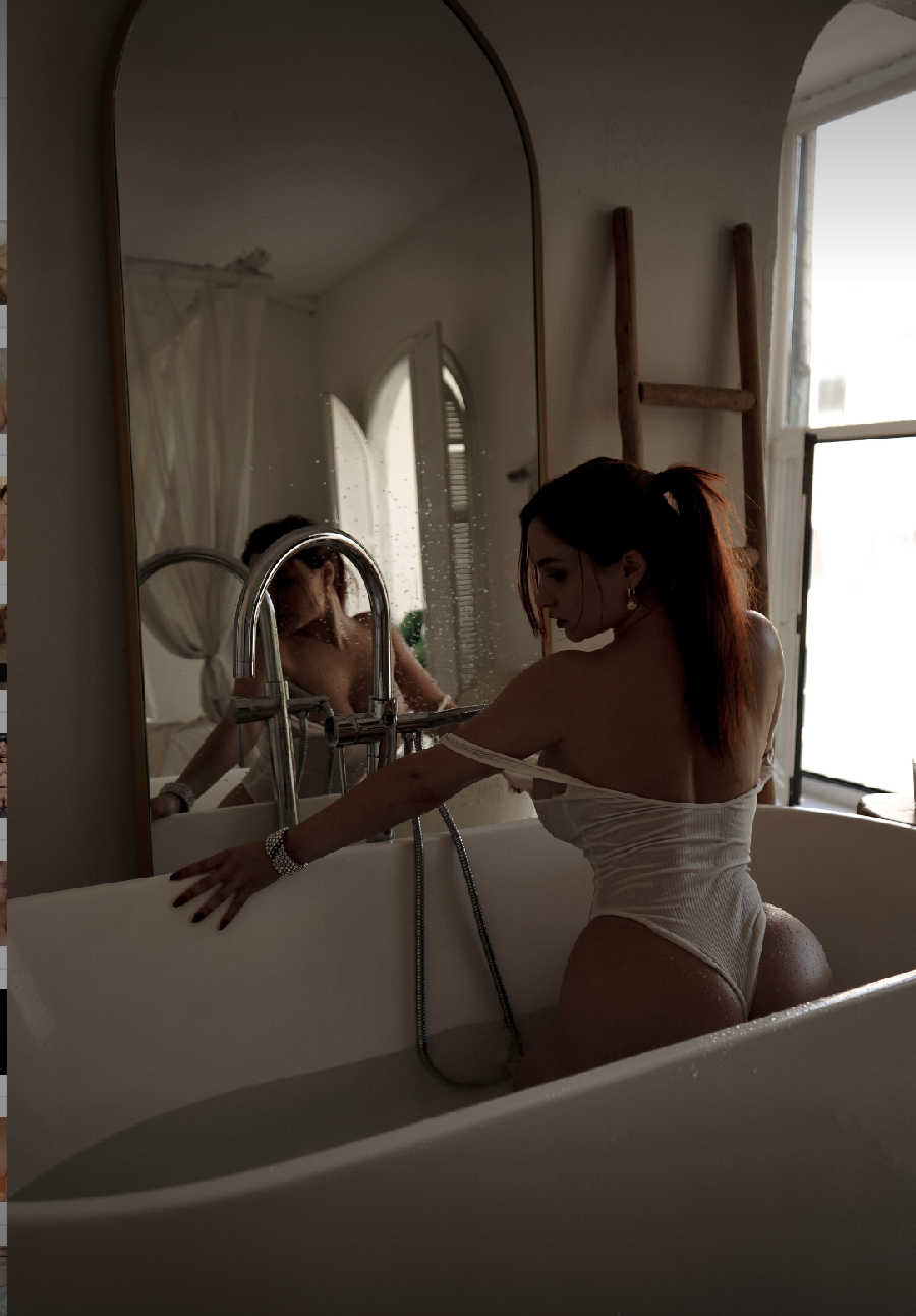 A playful frame from Miranda Faith nude — online in Banjul